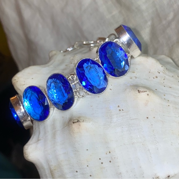 Sparkly London Blue Topaz multi-gem handcrafted Bracelet - Picture 6 of 11